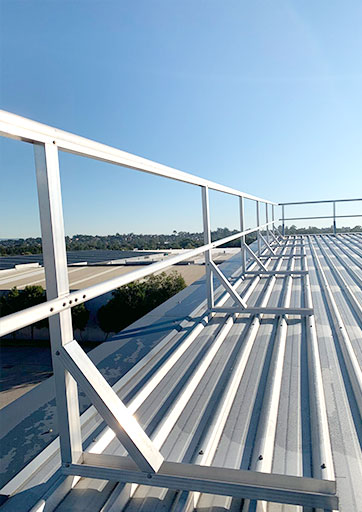 Roof Top Guardrail